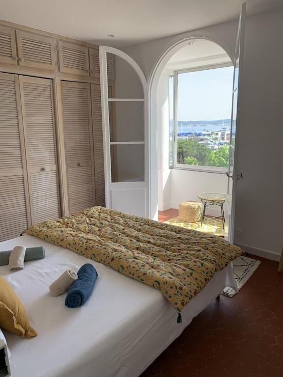 Maison De Village Renovee Avec Vue Mer Exceptionnelle Сент-Максім Екстер'єр фото