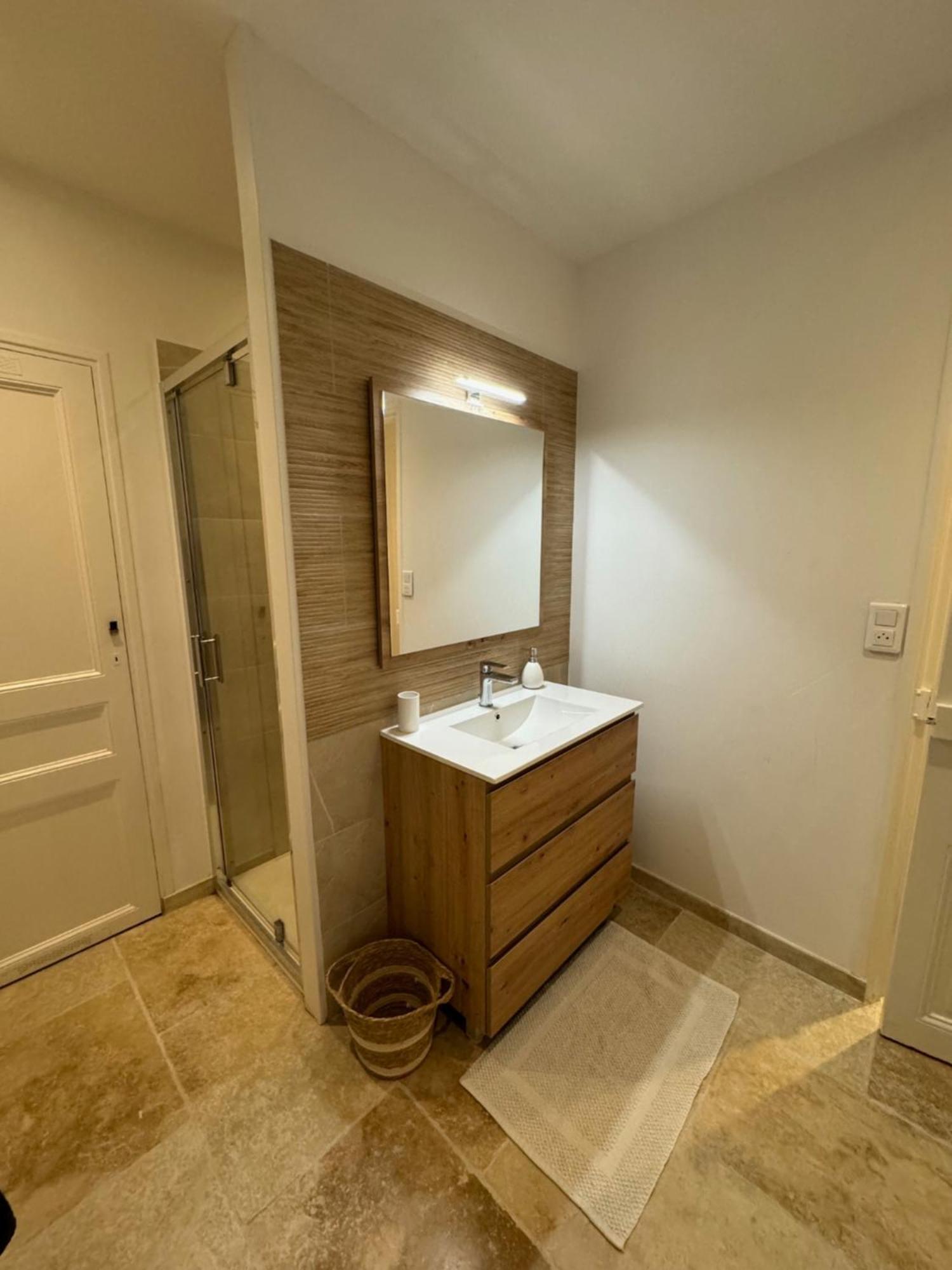 Maison De Village Renovee Avec Vue Mer Exceptionnelle Сент-Максім Екстер'єр фото